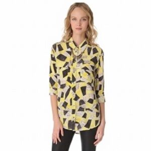 Equipment Femme Silk Abstract Print Button Down Blouse Small Excellent Condition